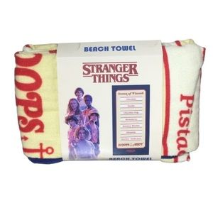 RARE Stranger Things Scoops Ahoy Ocean if Flavors Beach Towel NEW in Package